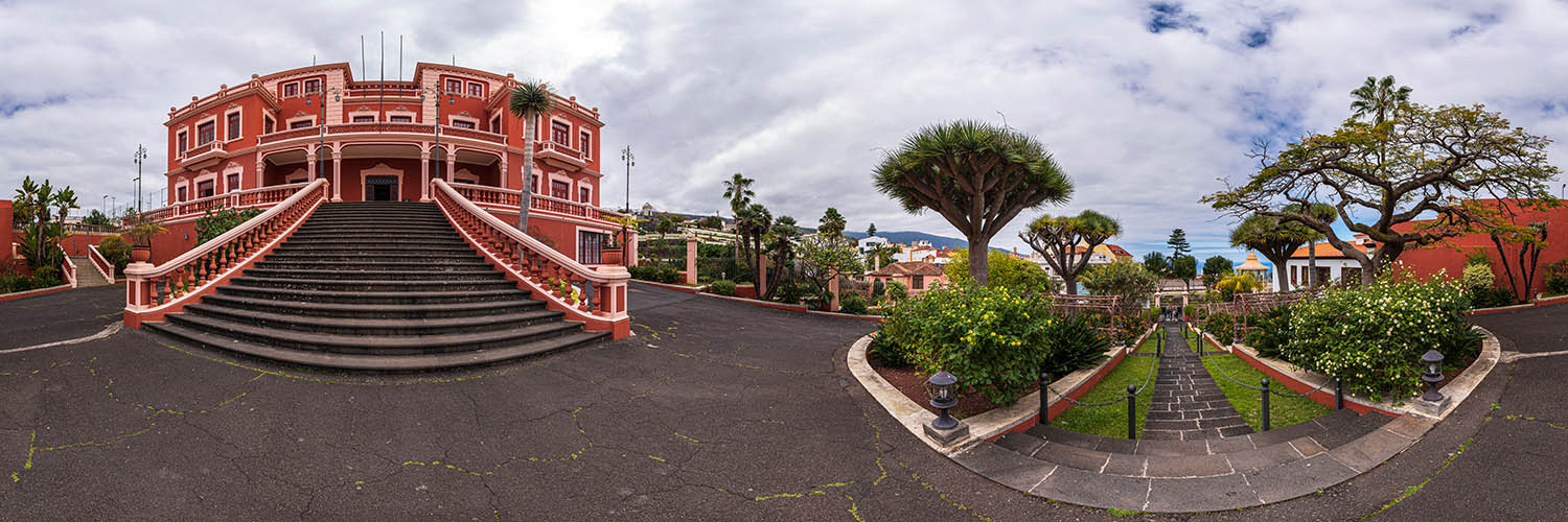 360 - Teneriffa - Treppenaufgang zum Restaurant und Cafeteria Liceo de  Taoro La Orotava - Aktiv-Panorama